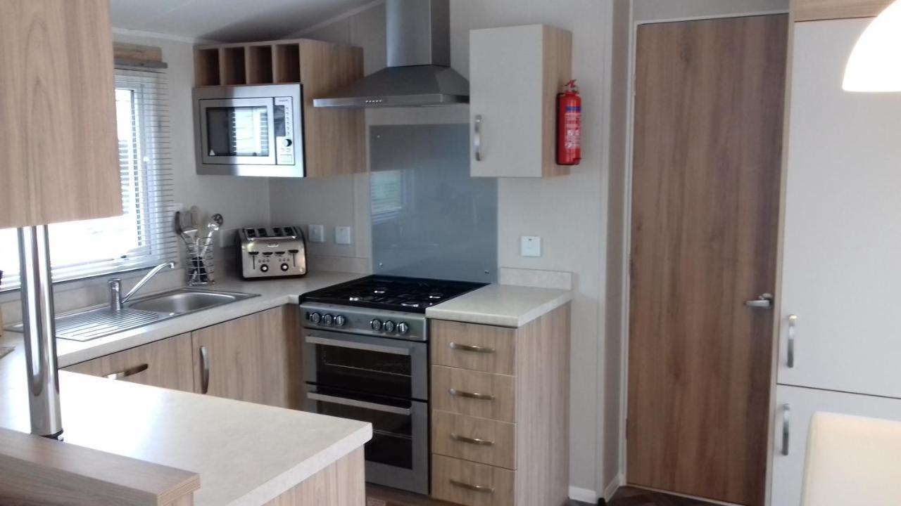 Porth Retreat At Newquay Bay Resort מראה חיצוני תמונה